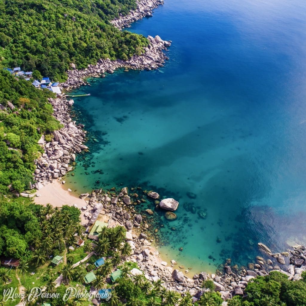Ao Hin Wong Bay - offers one of Koh Tao’s richest coral ecosystems, with anemonefish, parrotfish, and dazzling reef life
